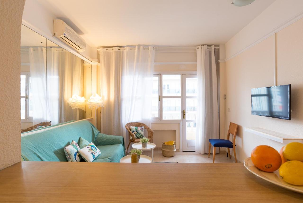 Malagasuite Sun&Sea Beach ตอร์เรโมลิโนส ภายนอก รูปภาพ